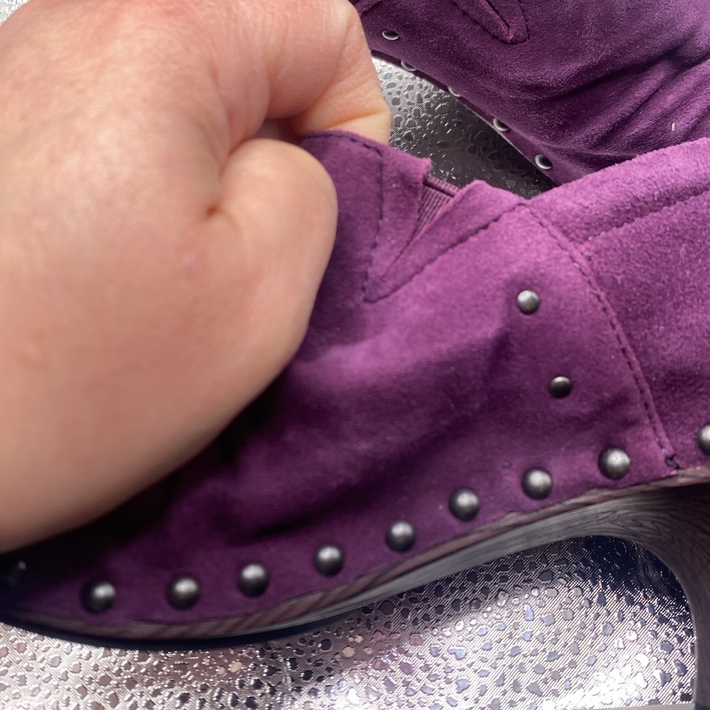 NWOT dansko size 41 purple suede studded heels - Picture 8 of 9